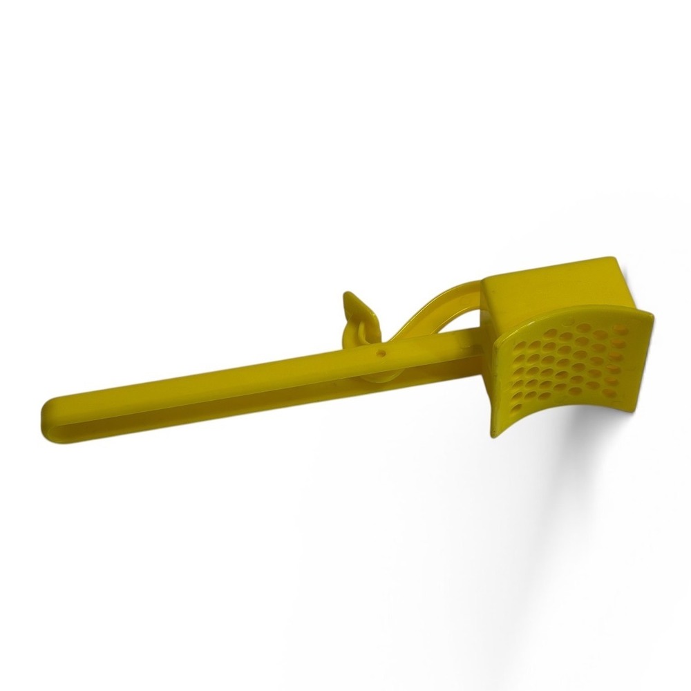 VTG Tupperware Yellow Plastic Handheld Kitchen Tool Gadget 7 Inch Retro MCM